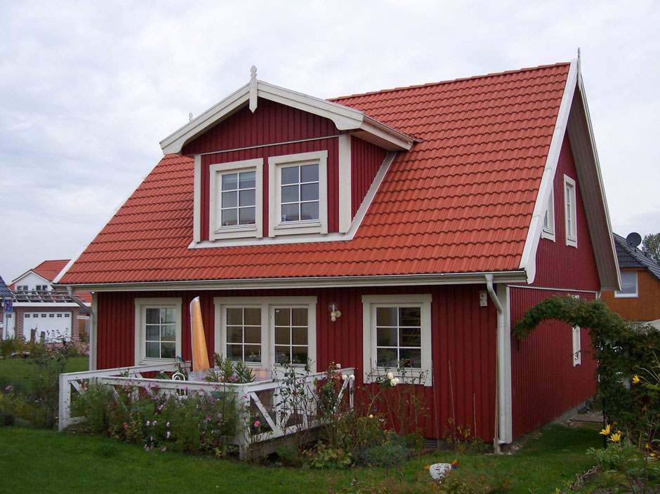 Referenz Holzhaus Modell Nordkap 110 Aussenansicht Schwedenhaus