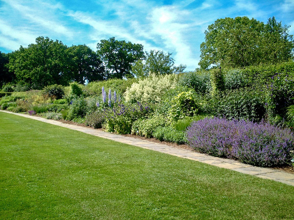 イギリスのボーダー花壇