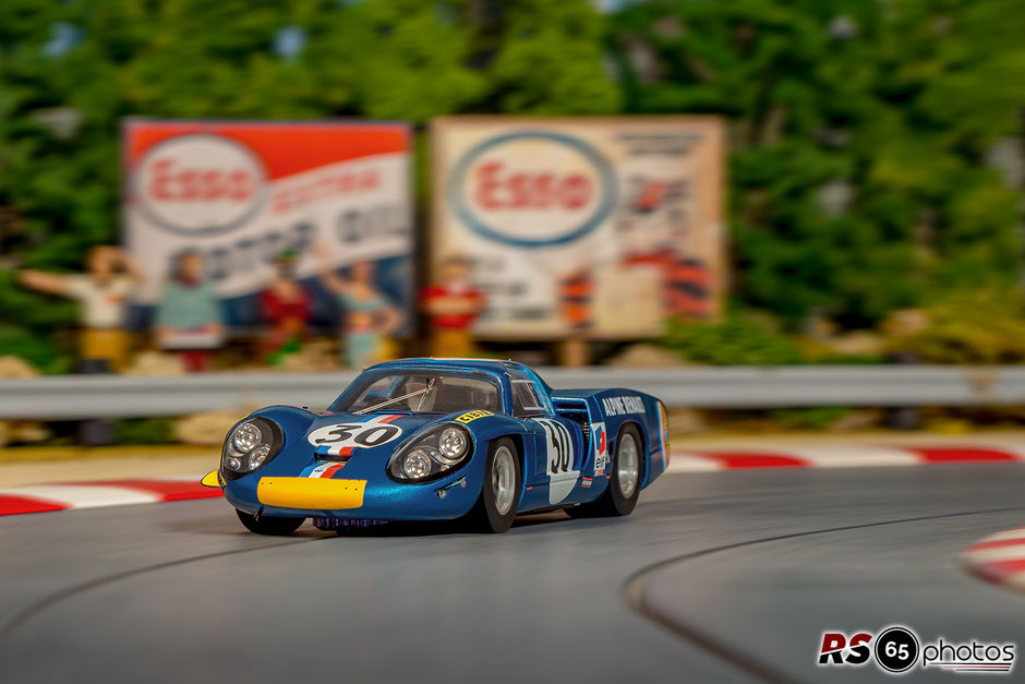 Le Mans Miniatures Alpine Renault A220 #30 - 24H LeMans 1968 - J. Vinatier (Jr) / A. de Cortanze