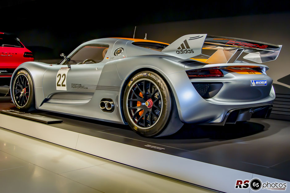 Porsche 918 RSR Studie