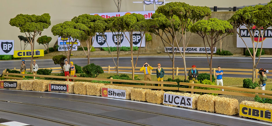 World Panorama Raceway - Rennstrecke im Maßstab 1/32 by Slotracing Studio