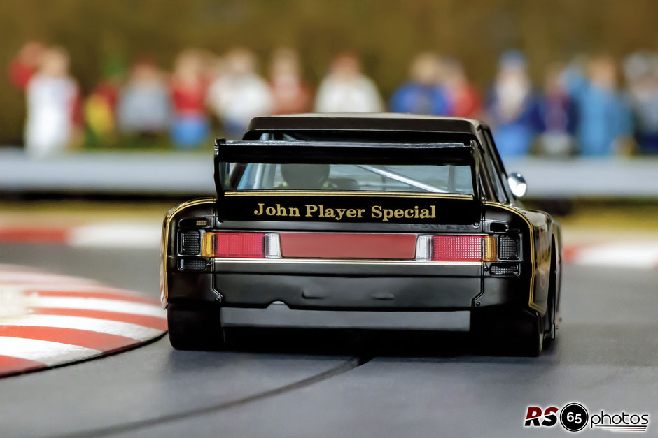 Sideways BMW 320 Gr.5 JPS #9 - Super Saloons Event Penang Grand Prix 1983 Malaysia - Ian Grey - Limited Edition