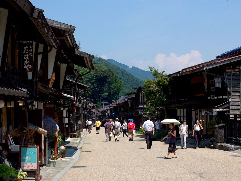 国の重要伝統的建造物群保存地区に指定されている奈良井宿。一度は行ってみたい