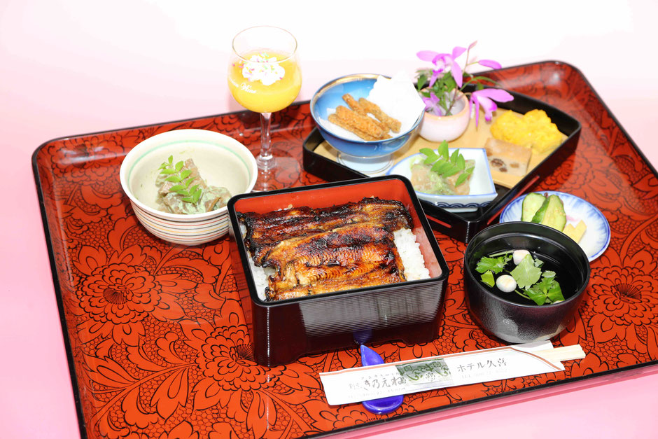 うな重御膳です。写真はイメージです季節によって副菜は旬の食材をご提供しております。