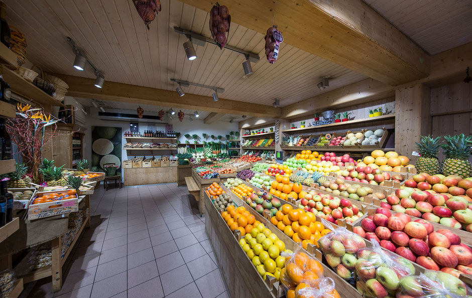 obst & mehr Ladengeschäft in der Dettinger Straße in Kirchheim/Teck