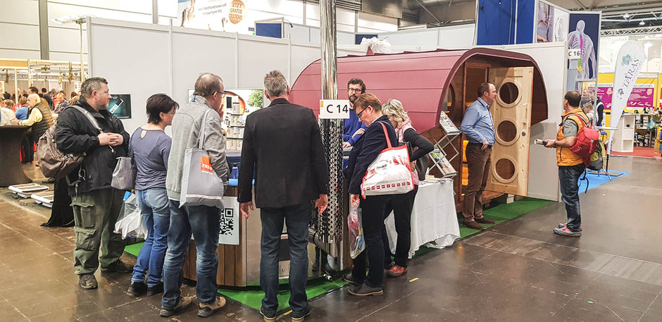 Saunaaufgüsse und Sauna Zubehör auf der Haus Garten Freizeit Messe in Leipzig.