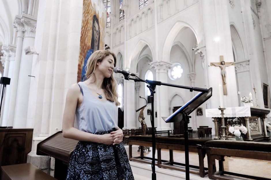 🎤 Cérémonie religieuse à Saint-Aignan, accompagnement musical piano et voix pour messe de mariage, chants traditionnels interprétés sur place.