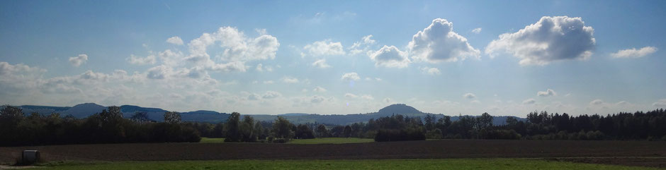 Blick von Breech auf die Kaiserberge: Hohenstaufen, Rechberg und Stuifen