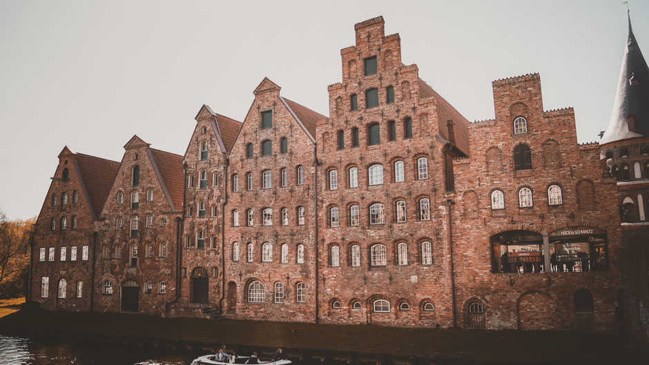 Der Salzspeicher von Lübeck. Bild von Olgi auf Unsplash. 