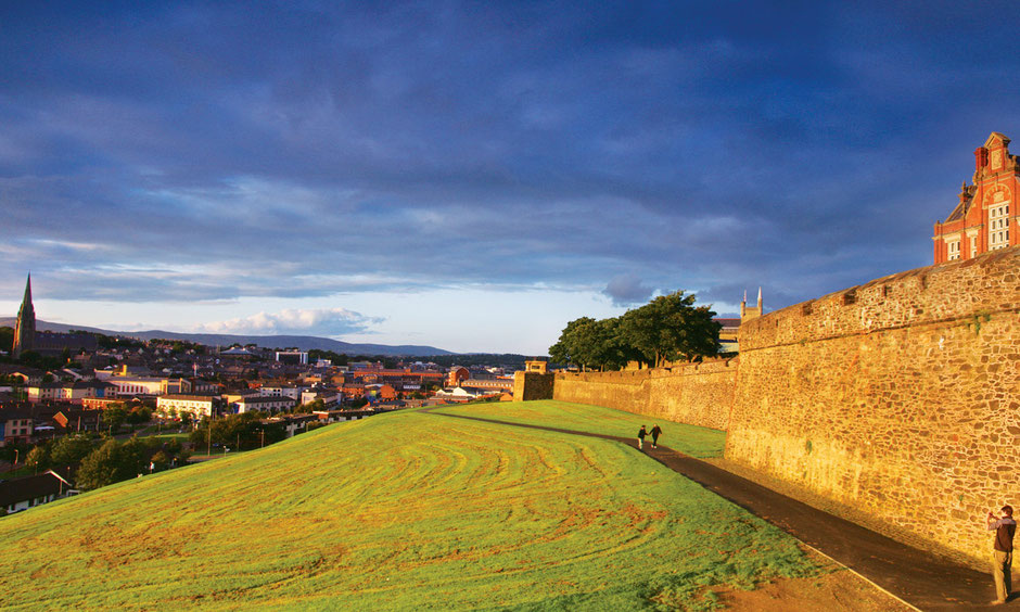 walking tour in derry