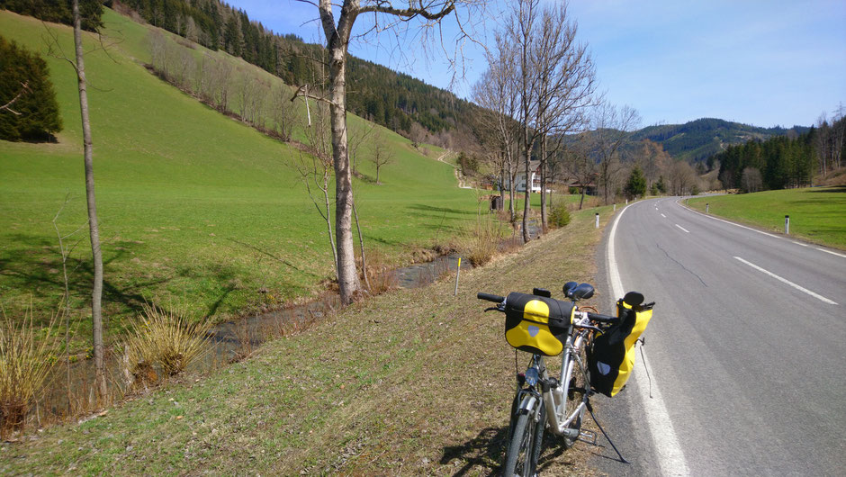 Turnau, Stübmingbach, Frühling