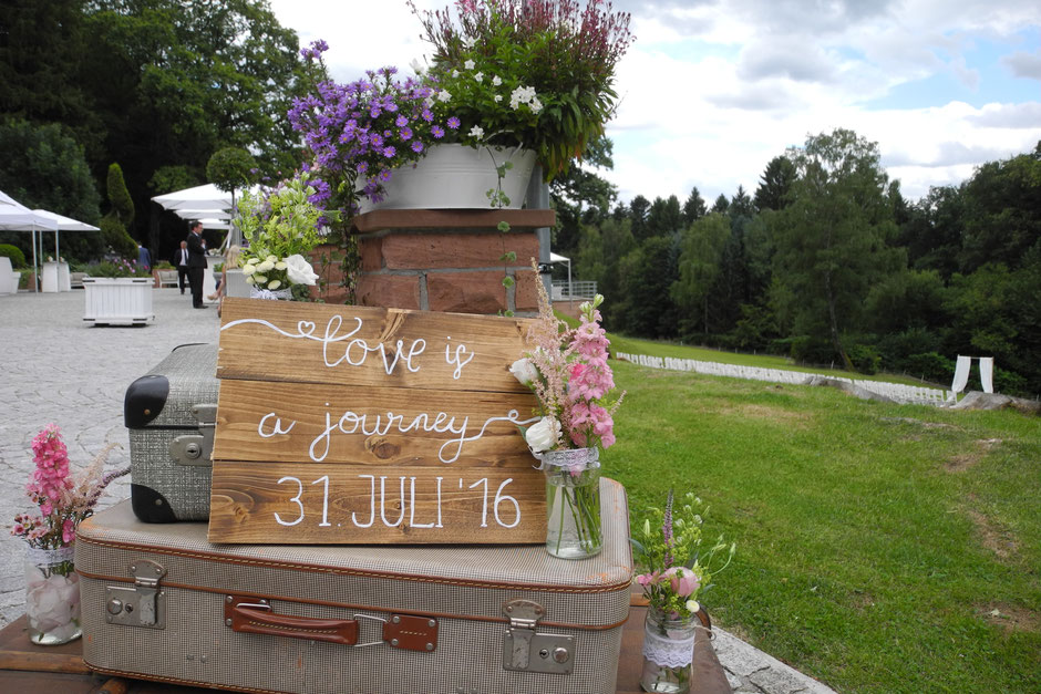 freier Redner für freie Trauung in Mannheim freier Theologe Hochzeit freie Trauung Umland Mannheim suche besten Redner für freie Trauung