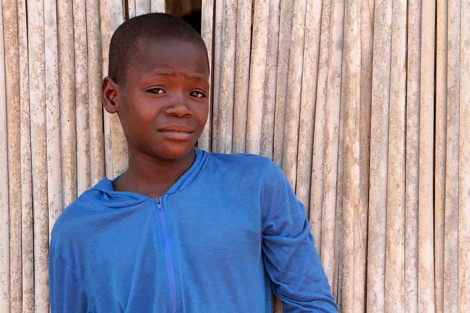 Portait d'un écolier africain. Ouidah.