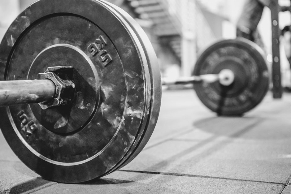 Kraft- und Langhanteltraining für Frauen