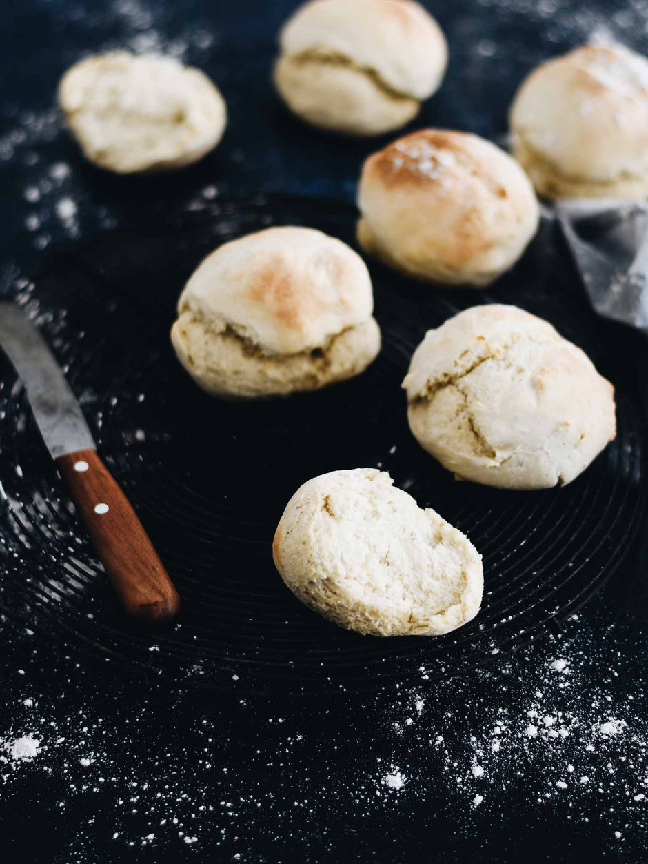 SCHNELLE SONNTAGS-BRÖTCHEN