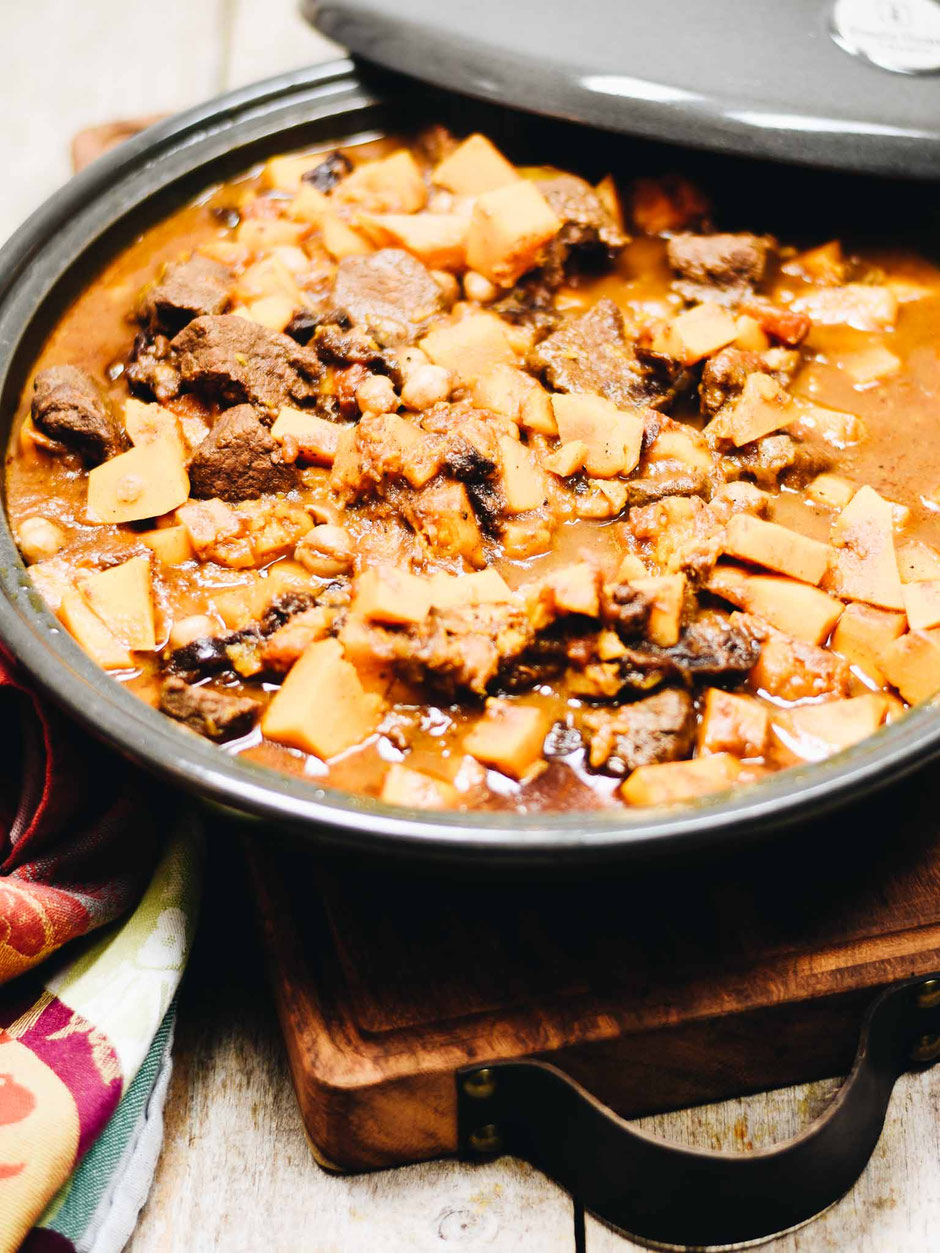 RINDFLEISCH-KÜRBIS-TAJINE
