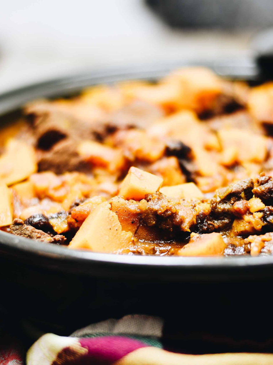 RINDFLEISCH-KÜRBIS-TAJINE