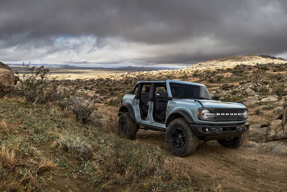 ford bronco 4 porte