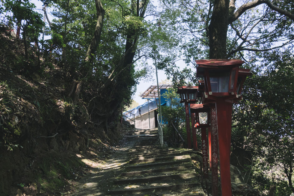 【難病平癒の観音様】福岡県みやこ町「胸の観音」お土産物屋さん?