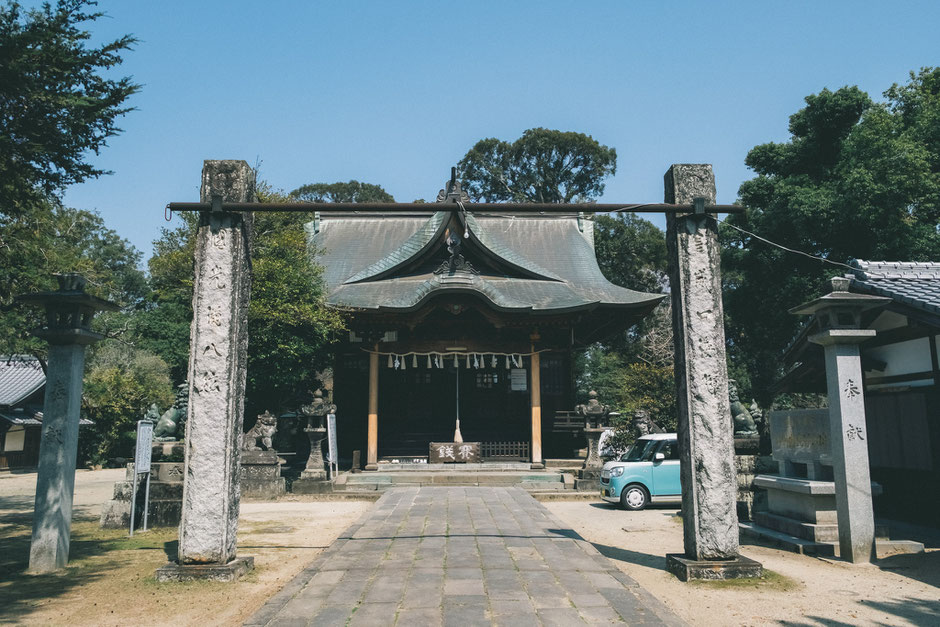 【うきは市吉井町】若宮八幡神社 社殿と石柱
