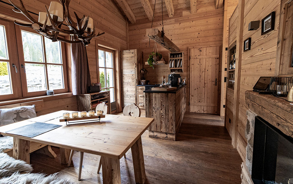 Bergurlaub mit Hund, Hotels im Lechtal, Urlaub mit Hund im Lechtal, Hundechalet, Benglerwald