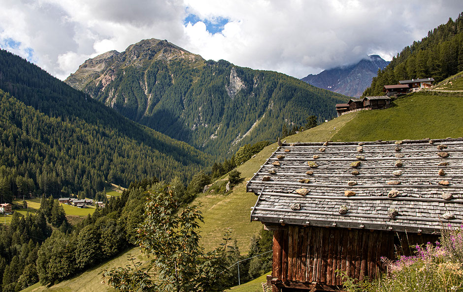 Ultental, Ultener Höfeweg, Wandern in Südtirol, Bergurlaub mit Hund, Urlaub mit Hund in Südtirol