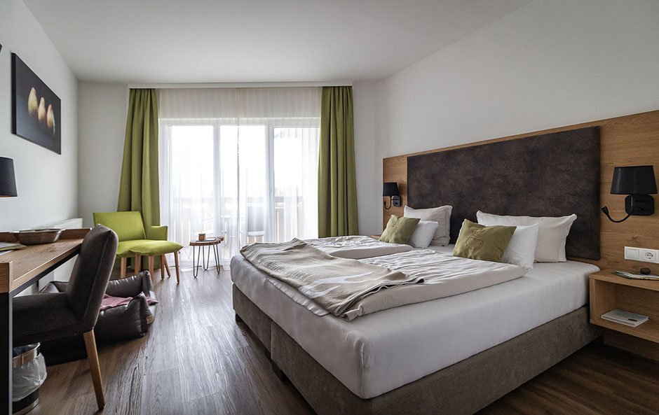 Schnitzers Dahoam, Birnbaumzimmer, Urlaub mit Hund am Tegernsee, Bergurlaub mit Hund,Urlaub in Bayern