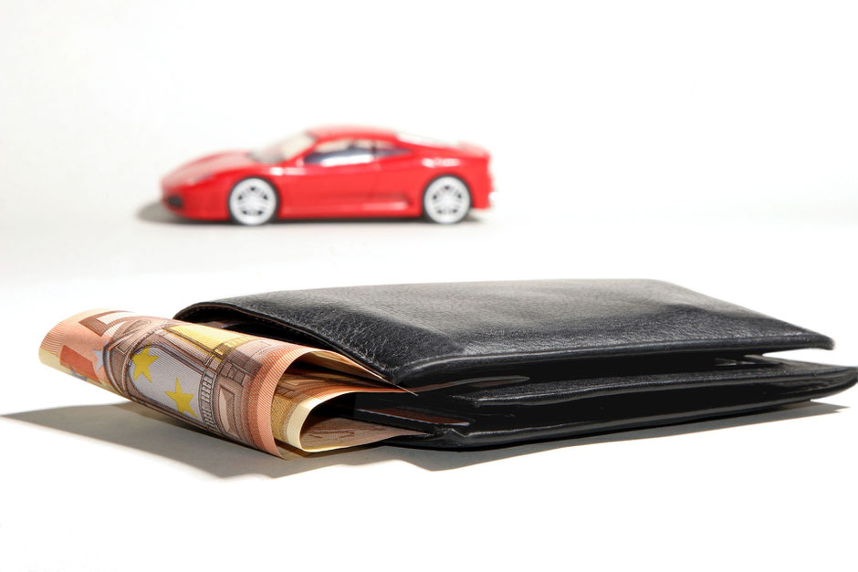 Top versichert mit einer günstigen Autoversicherung unterwegs - mit VERDAS ist die Auswahl groß!