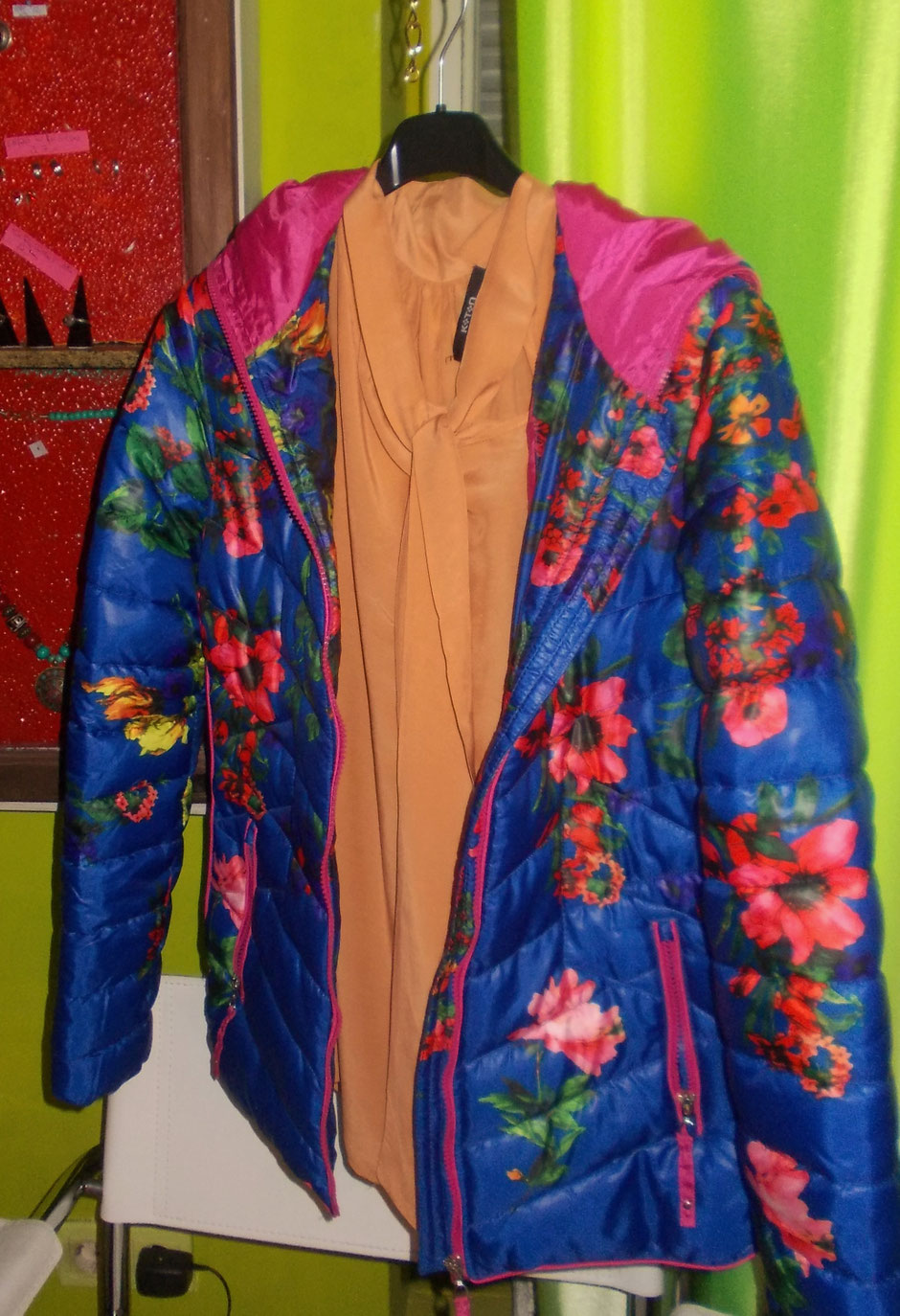 Anorak mit Blumen