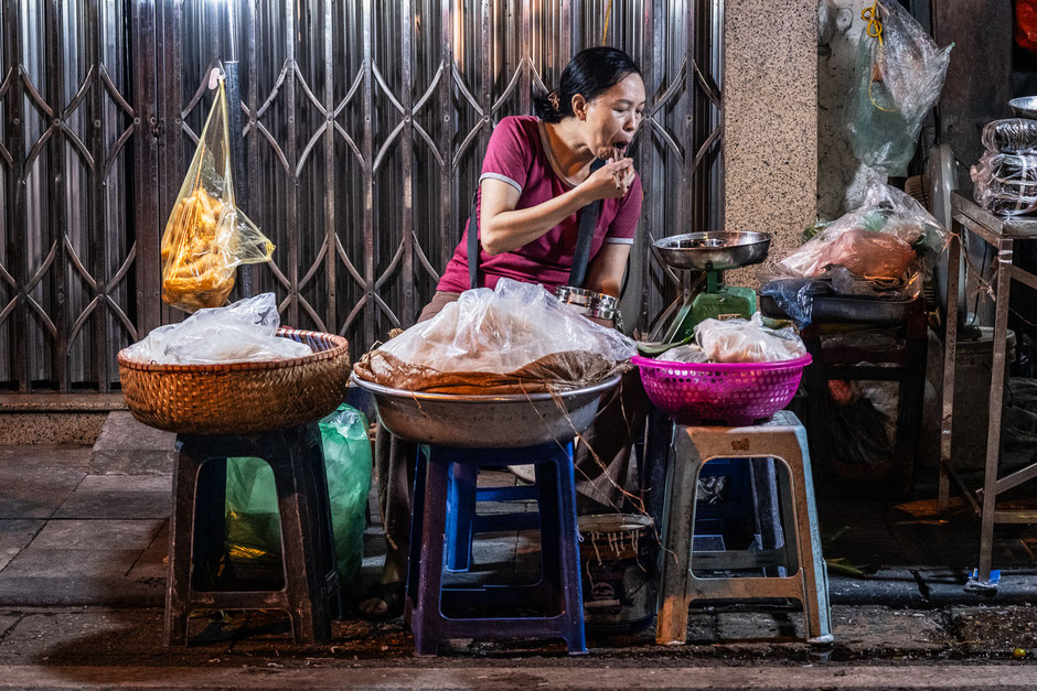 Streets of Hanoi - Vietnam © Jurjen Veerman
