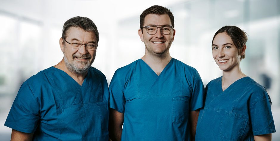 Zahnärzte und Ärzte im Zahnzentrum Fiedler in Kenzingen, Ihre Spezialisten für Zahnheilkunde, Mund- Kiefer- und Gesichtschirurgie und Implantologie