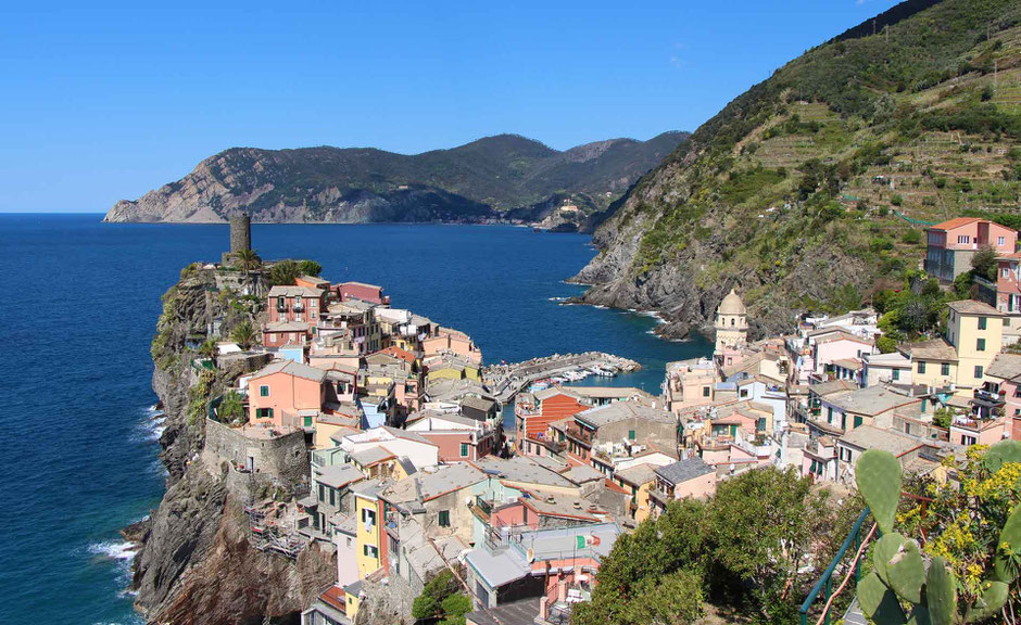 How to Hike Cinque Terre with Kids - Corniglia to Vernazza via the SVA - View of Vernazza from Above