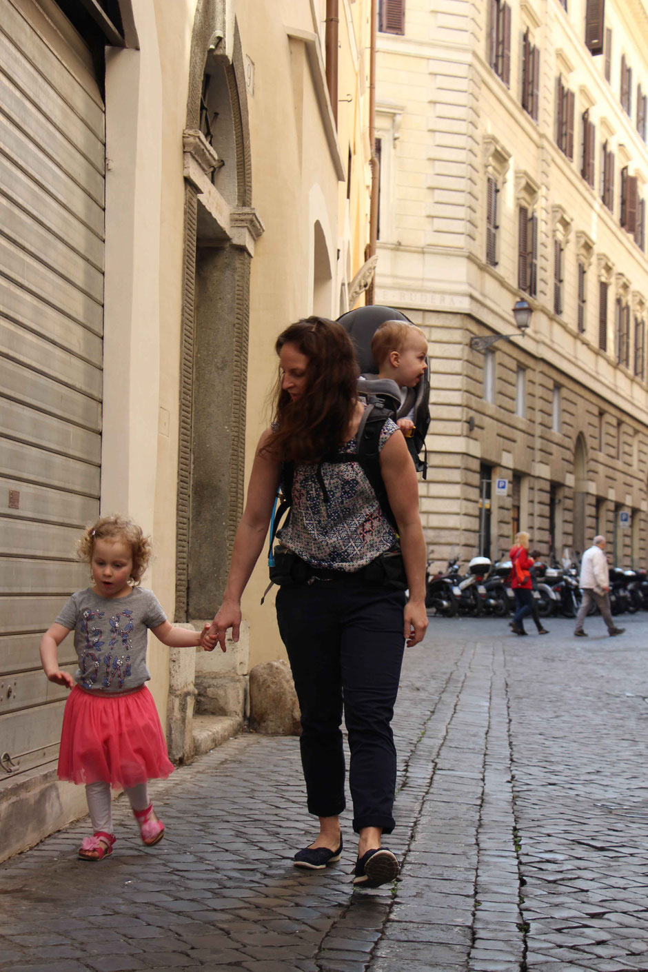 Walking Rome Italy With Small Kids