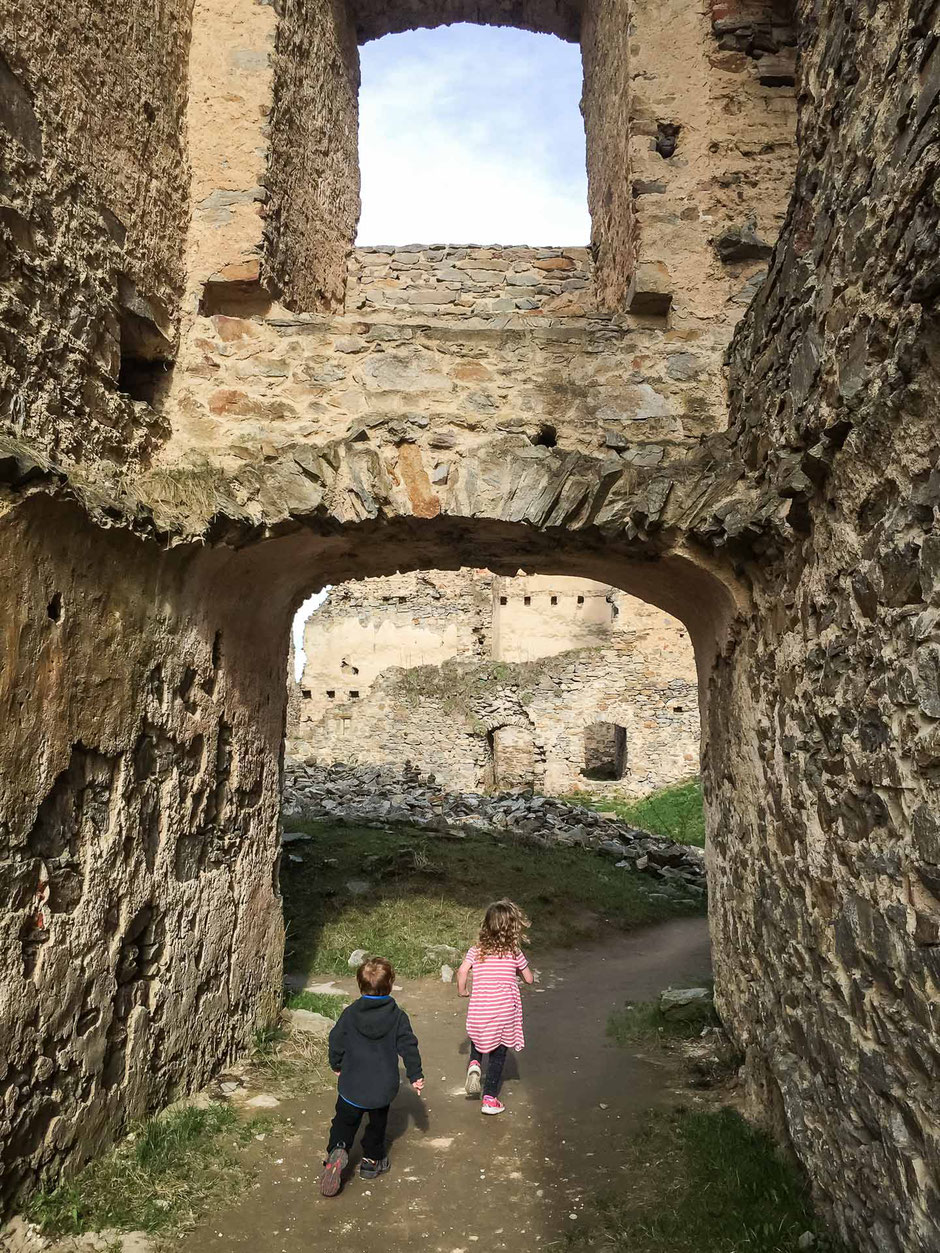 Exploring Hrad Divci Kamen with kids near Cesky Krumlov in the Czech Republic