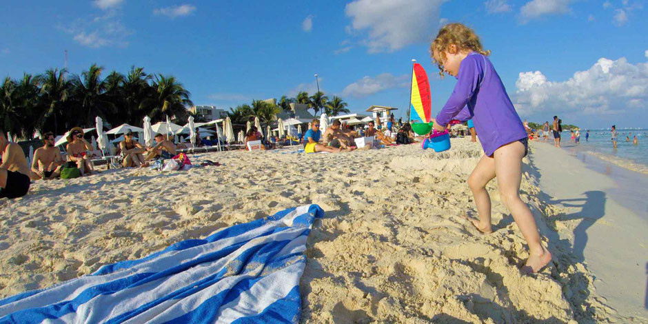 6 Best Public Family Beaches in Playa del Carmen - Off Resort - Playa Mamitas - Can Get Crowded