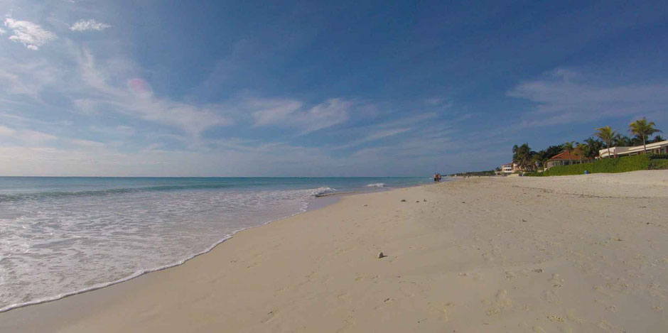 6 Best Public Family Beaches in Playa del Carmen - Off Resort - Playacar - beautiful white sand with no crowds