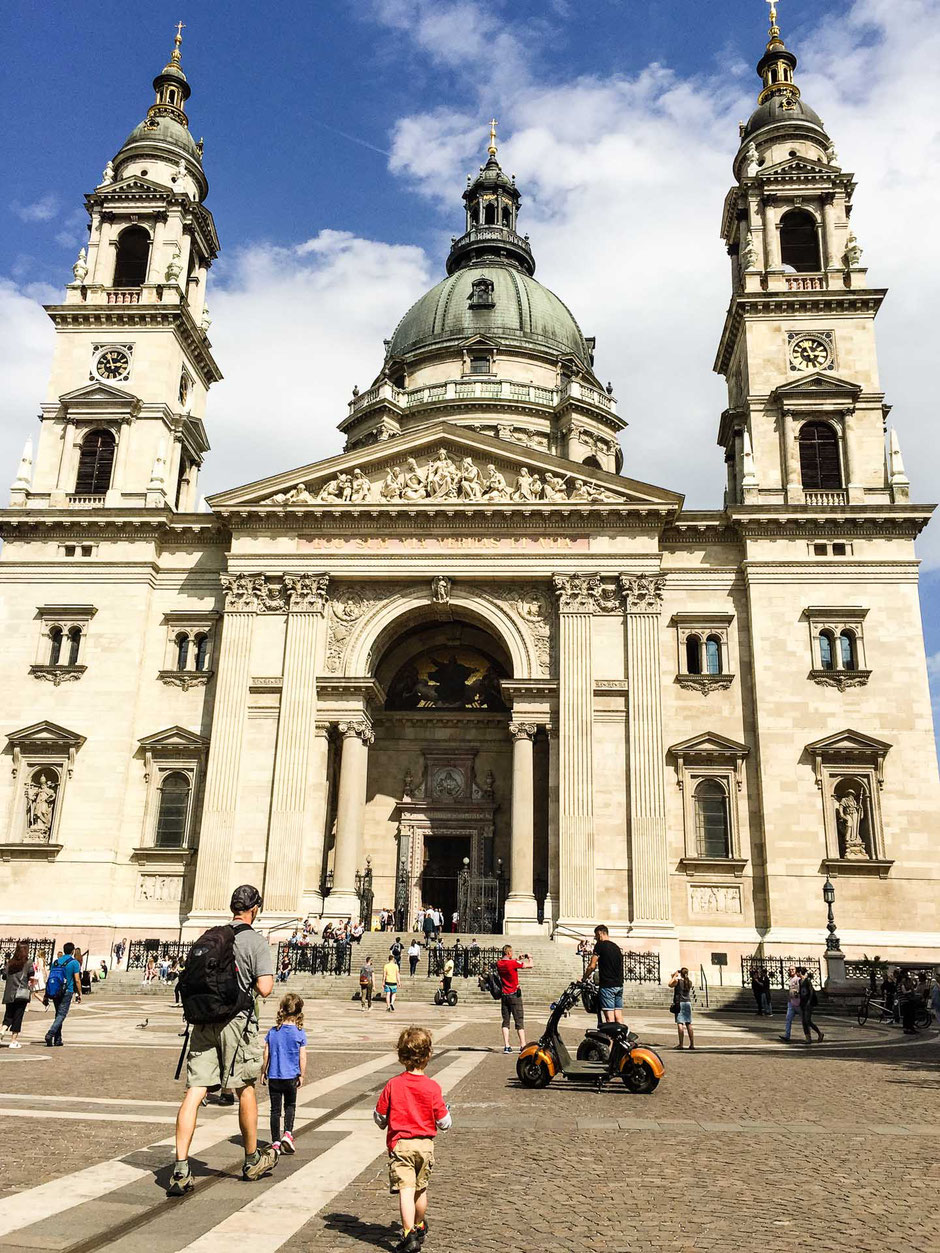 St Stephens Basilica in Budapest with children