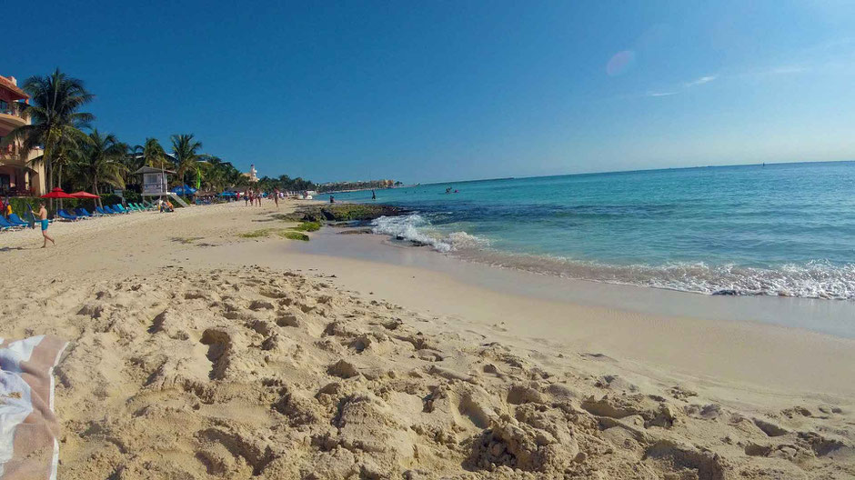 6 Best Public Family Beaches in Playa del Carmen - Off Resort - Calle 4-6 - a quiet stretch of beach