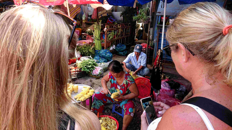 Marktbesuch-Kreuzfahrt-Ausflüge-Gaeste-Saigon-Ho Chi Minh Stadt-auf eigene Faust-Landausfluege-Phu-My-Urlaub-Vietnam-Tour-individuell