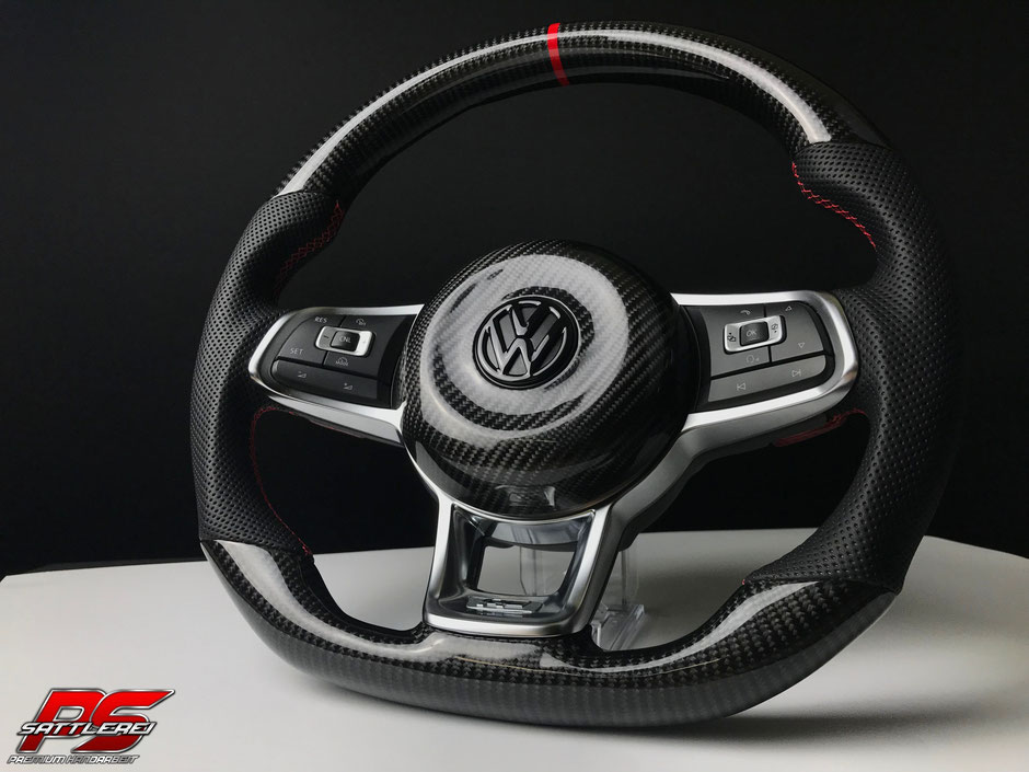 Golf 7 GTI Carbon Lenkrad und Carbon Airbag