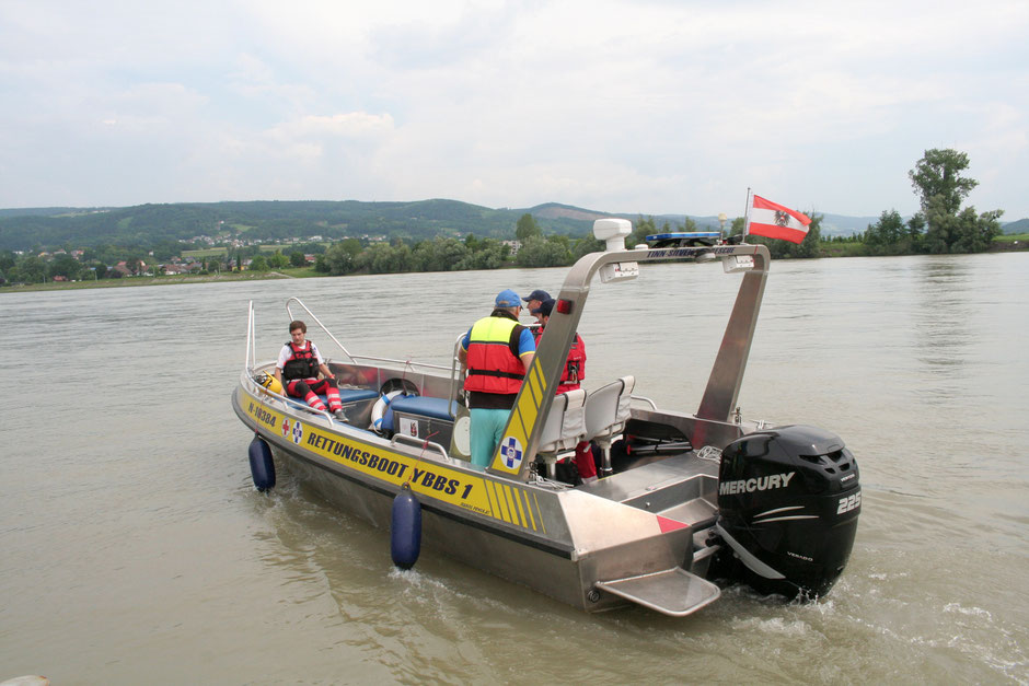 Mit den Rettungsbooten kann zu den Verunglückten gelangt werden.