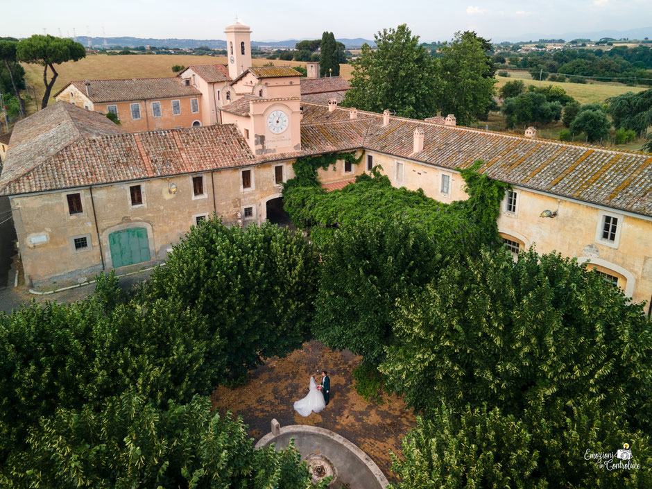 Daniele e Valeria: il loro matrimonio a Santa Maria di Celsano ed a Casale Antica Cassia al momento del tramonto