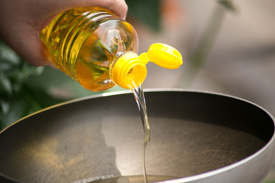 Industrial vegetable seed oils - you might as well be pouring molten plastic into your arteries.