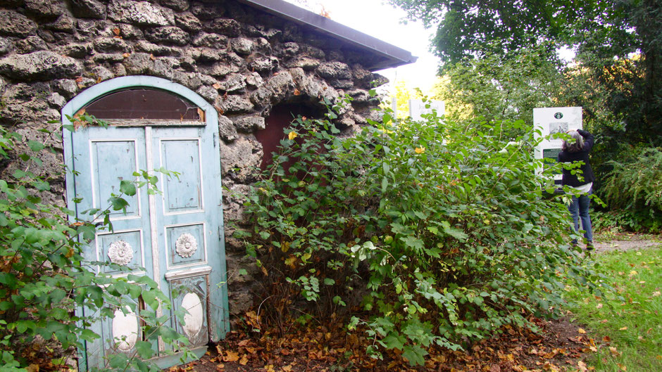 Groß- und Sonderstation 117 "Jean Paul und die 'Dinte'" im Miederpark - Bayreuth