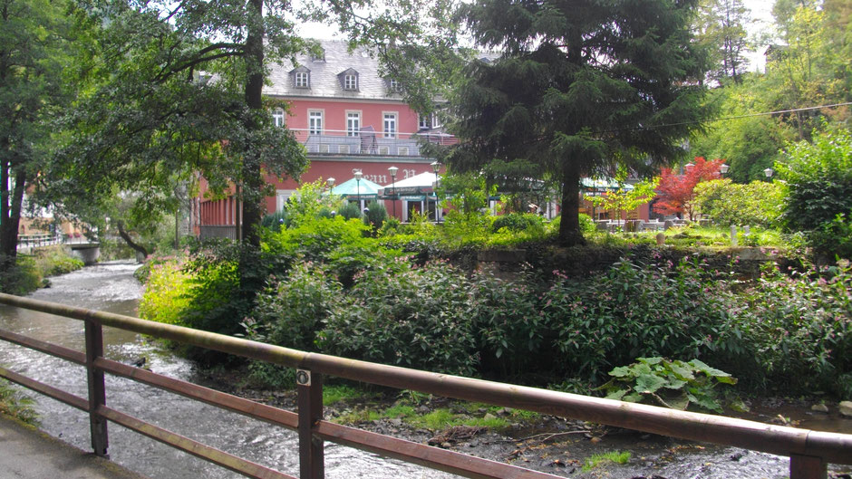 Das große Hotel "Hartl's Lindenmühle mit Jean-Paul-Saal, an der Ölschnitz in Bad Berneck