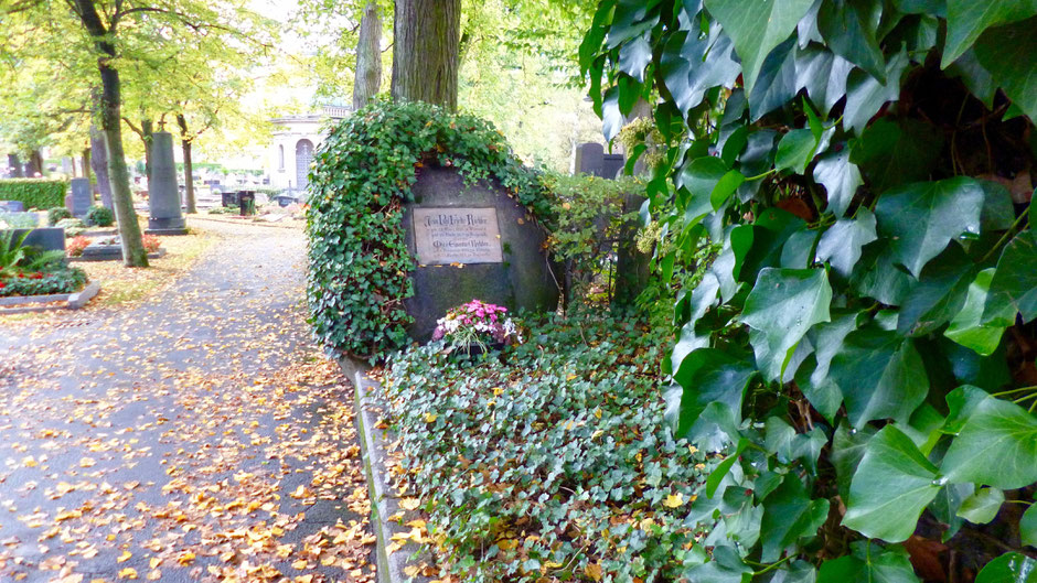 Jean Pauls und seines Sohnes Maxens Grab auf dem Stadtfriedhof in Bayreuth