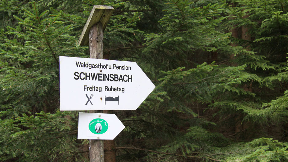 Schild Waldgasthof Schweinsbach im Bischofsgrüner Forst