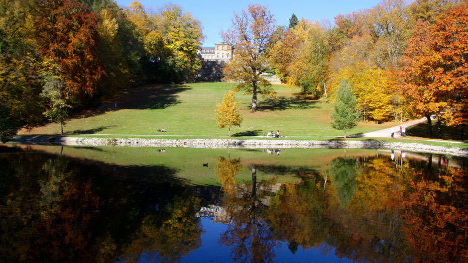 Schloss Fantaisie - Talansicht