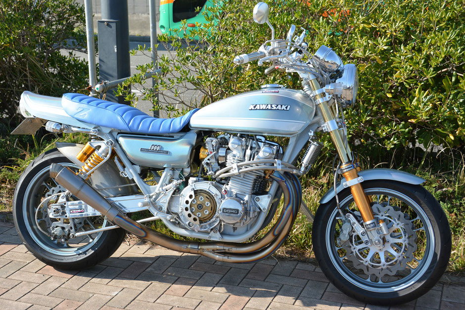 カスタムペイント, 旧車、バイク,カワサキＺ1,レインボー塗装,酢タンドックス,リキッドシルバー