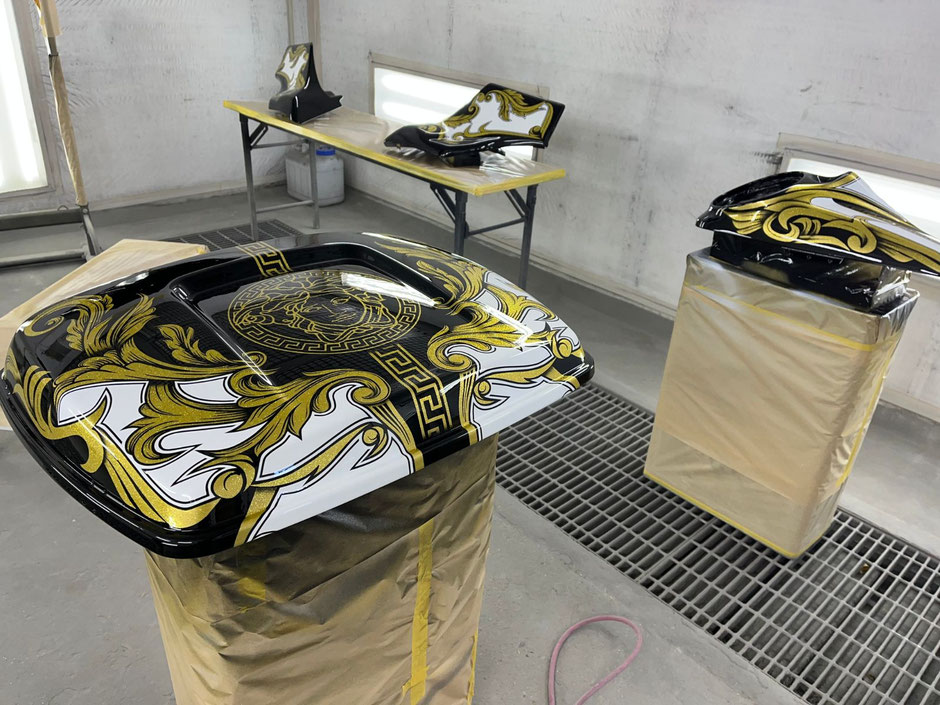 カスタムペイントハーレー,  ベルサーチ仕様,フレーク塗装,グラフィックス塗装